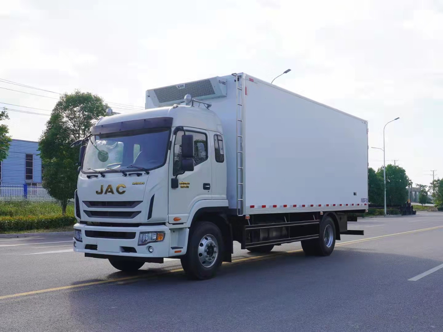 國六江淮德沃斯Q9 6.8米冷藏車